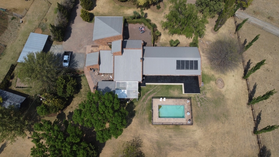 5 Bedroom Property for Sale in Bethlehem Rural Free State